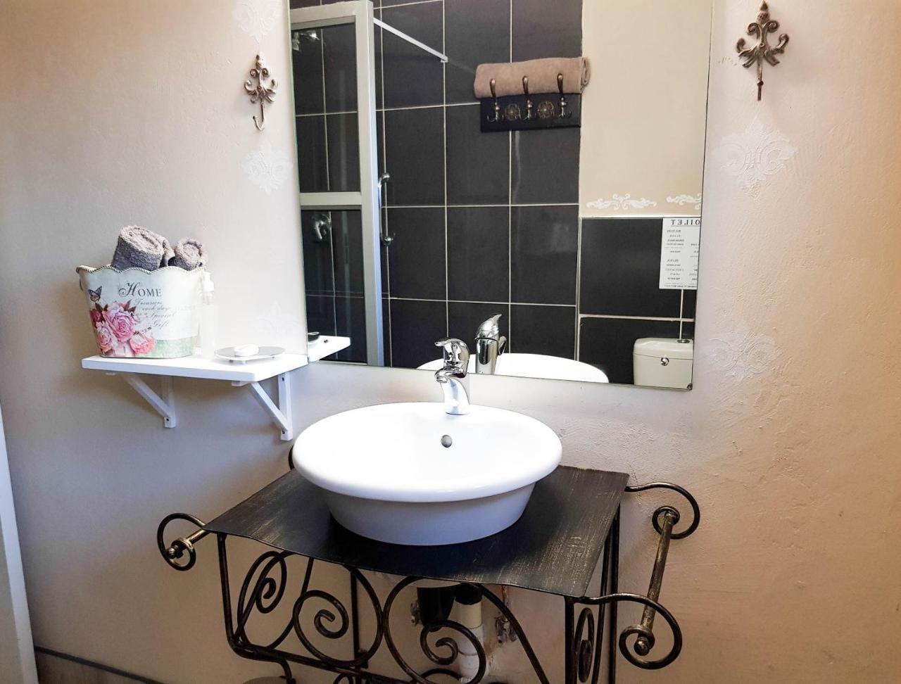 Dormio Manor Guest Guest house Secunda